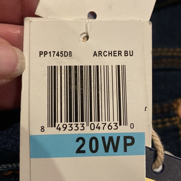 Seven Boot Cut Jeans - Picture 9 of 9